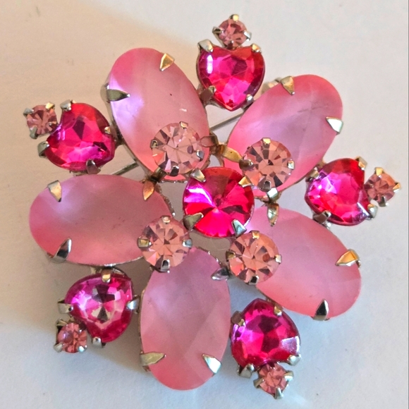 Vintage Jewelry - VTG Pink Satin Glass Floral Brooch w Fuschia Heart & Pink Rhinestone Petals